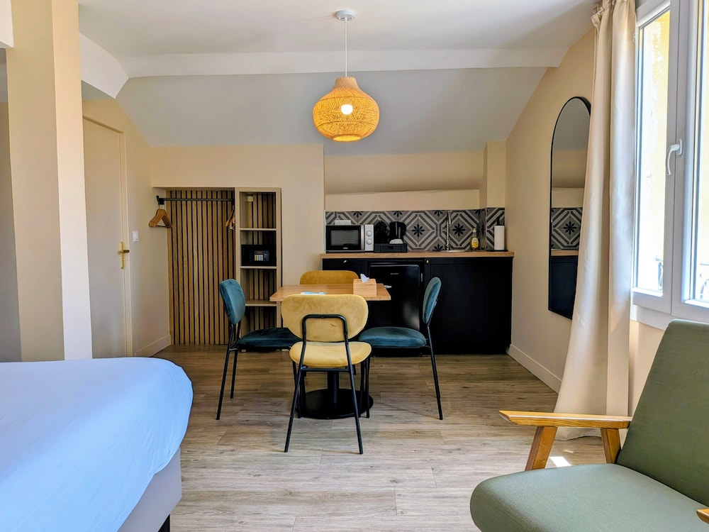 Hotel Kyriad Marseille Centre Paradis Prefecture 39/50