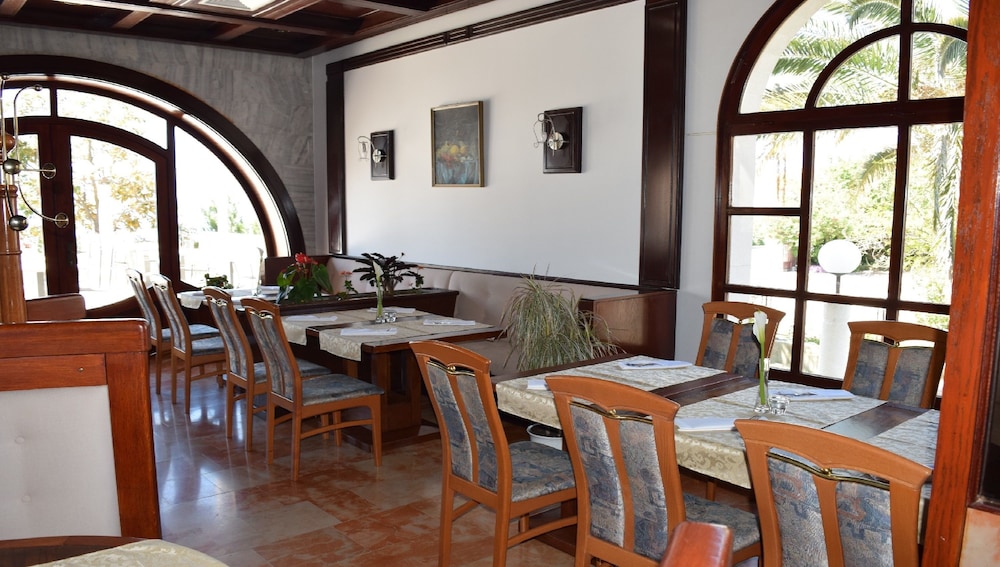 Restaurant Pension Dioklecijan 57/69