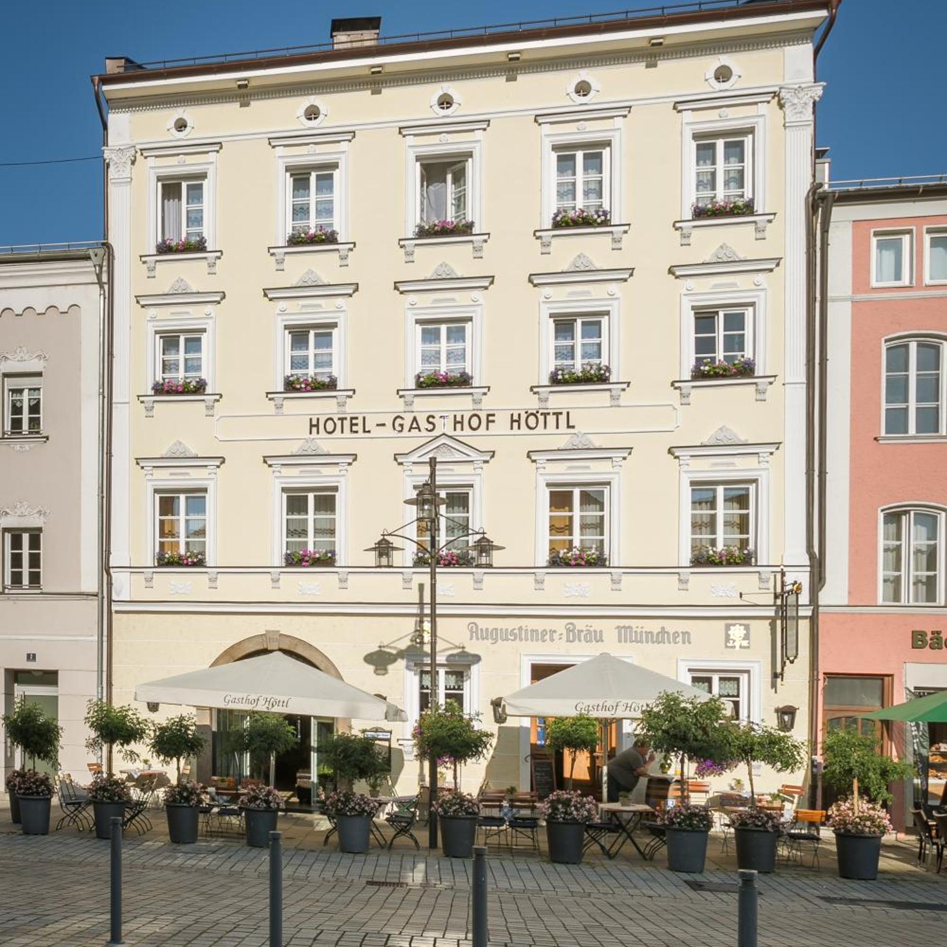 Hotel Gasthof Hottl Deggendorf 3/50
