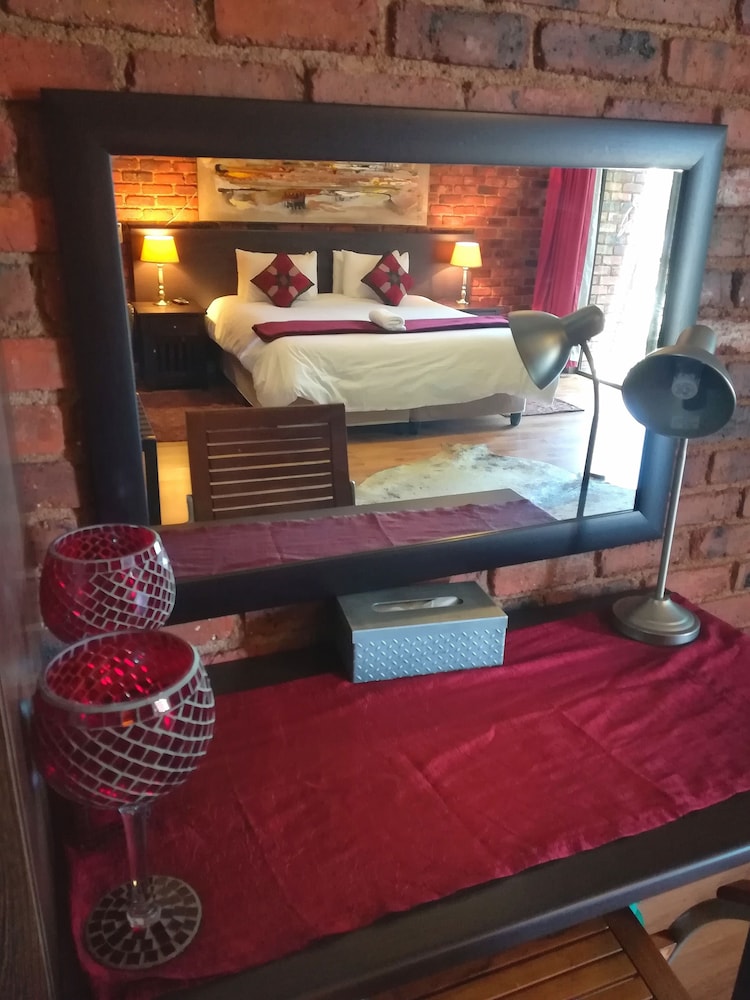 24 On Vrey Boutique Hotel 23/50