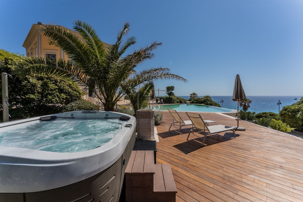 VILLA MOSCA 25/50