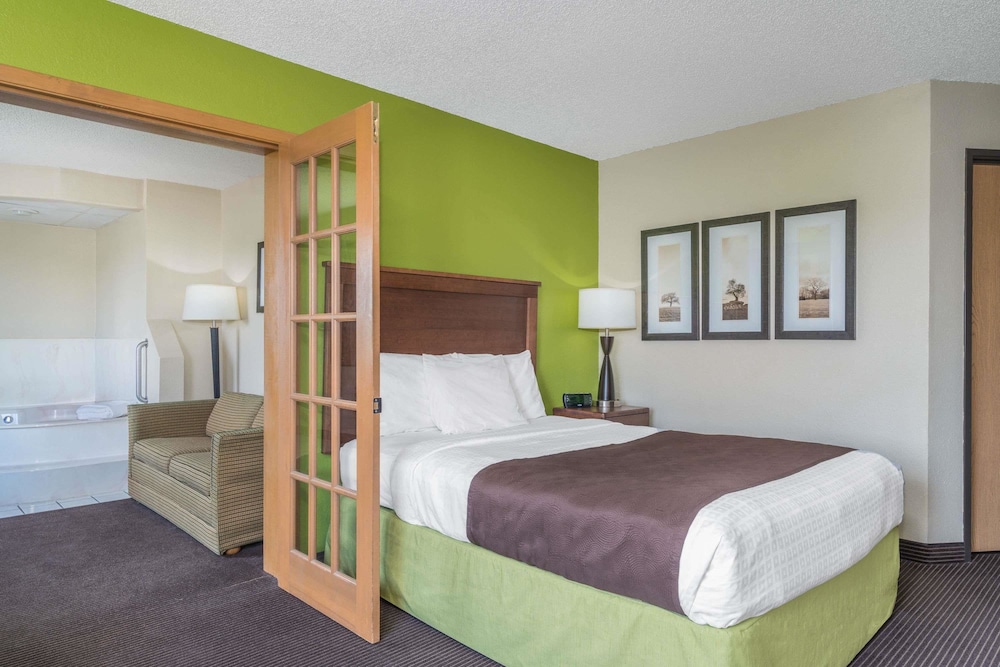 Americinn By Wyndham Little Falls 9/21