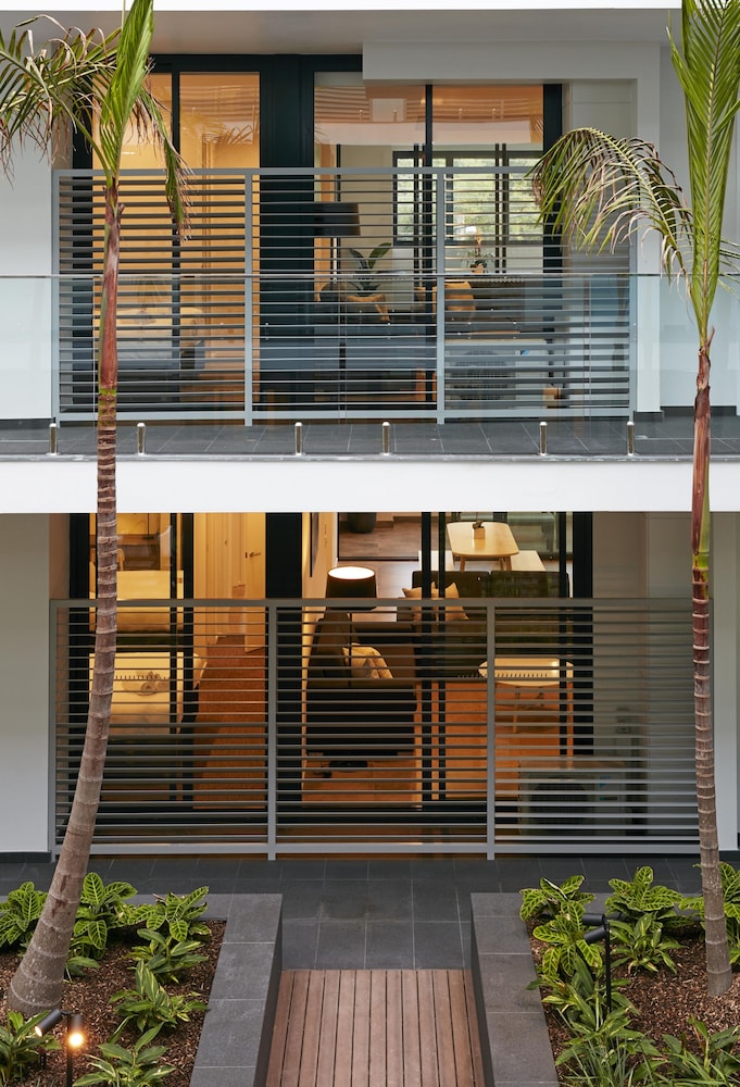 VERIU SUITES CAMPERDOWN 5/54