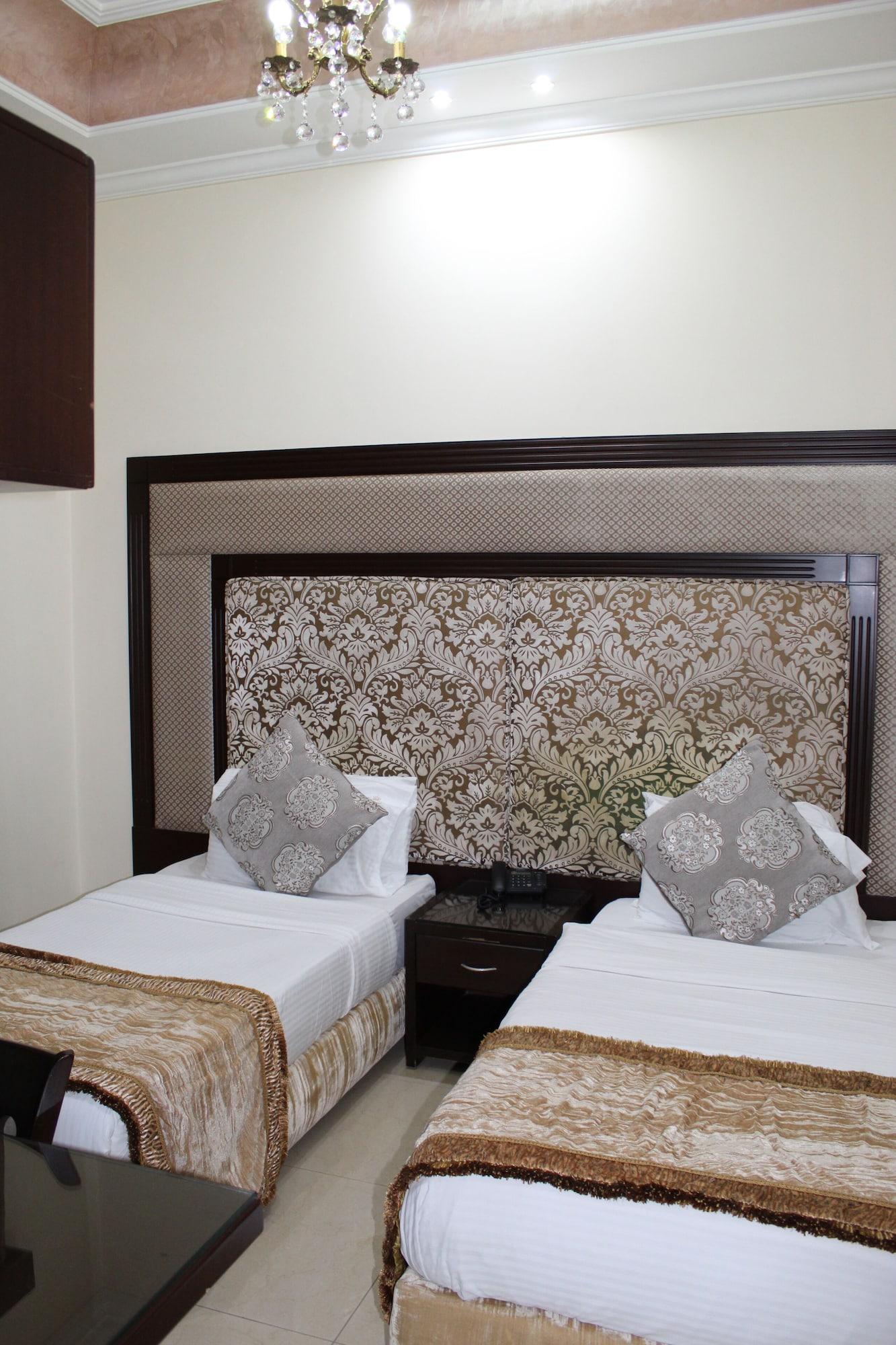 Villa Queens Hotel 19/32