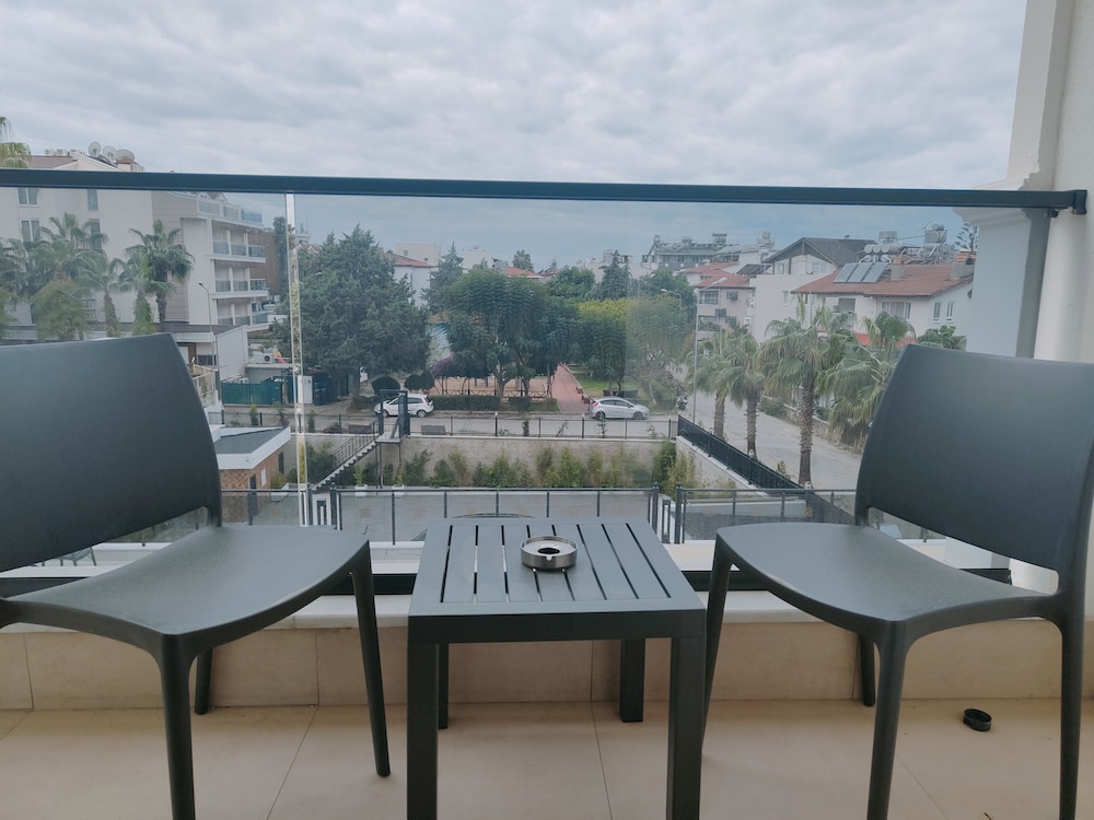 Side Zeugma Hotel - Adult Only 16 Plus 74/87