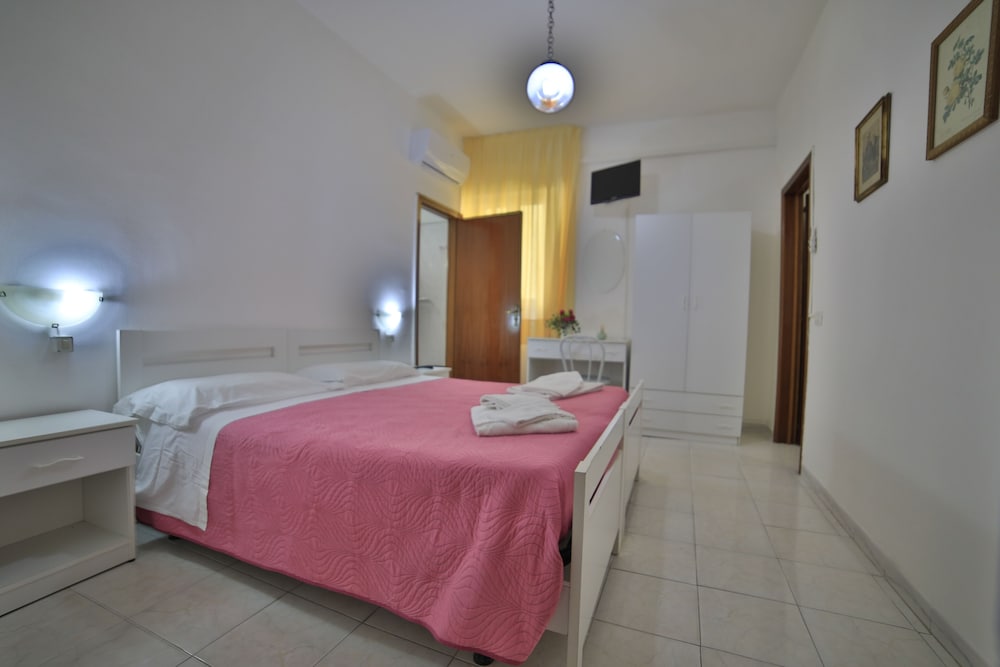 Hotel Da Ettore 11/22