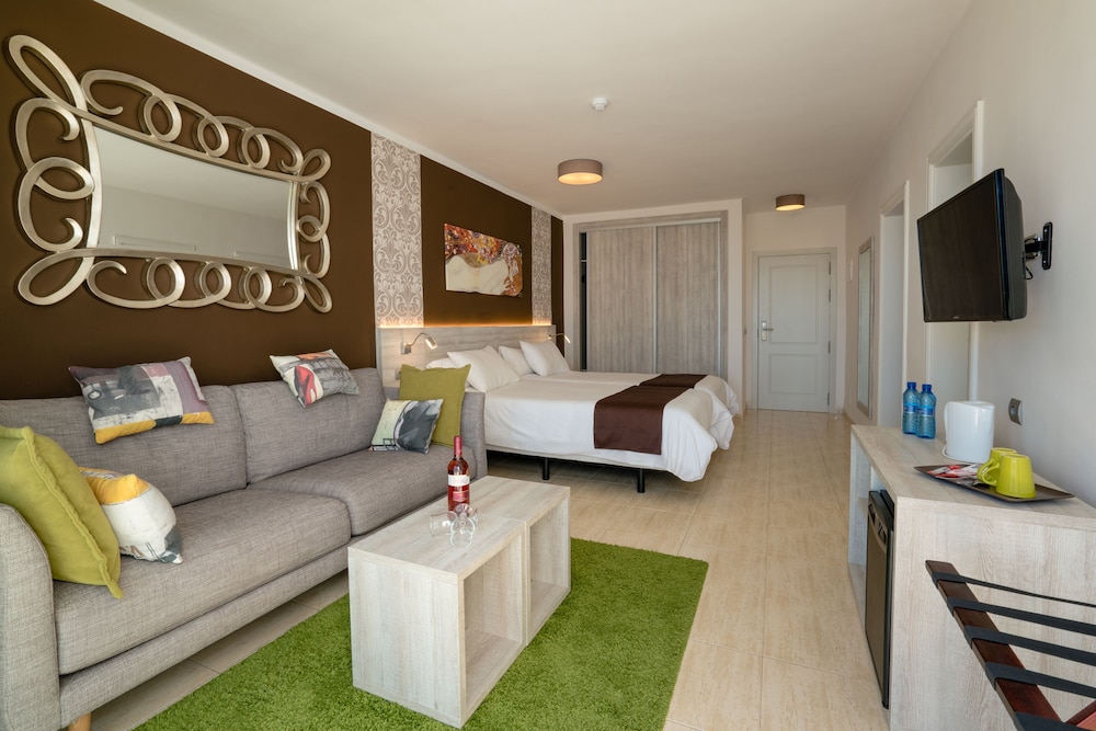 Galeon Playa Apartments 46/78