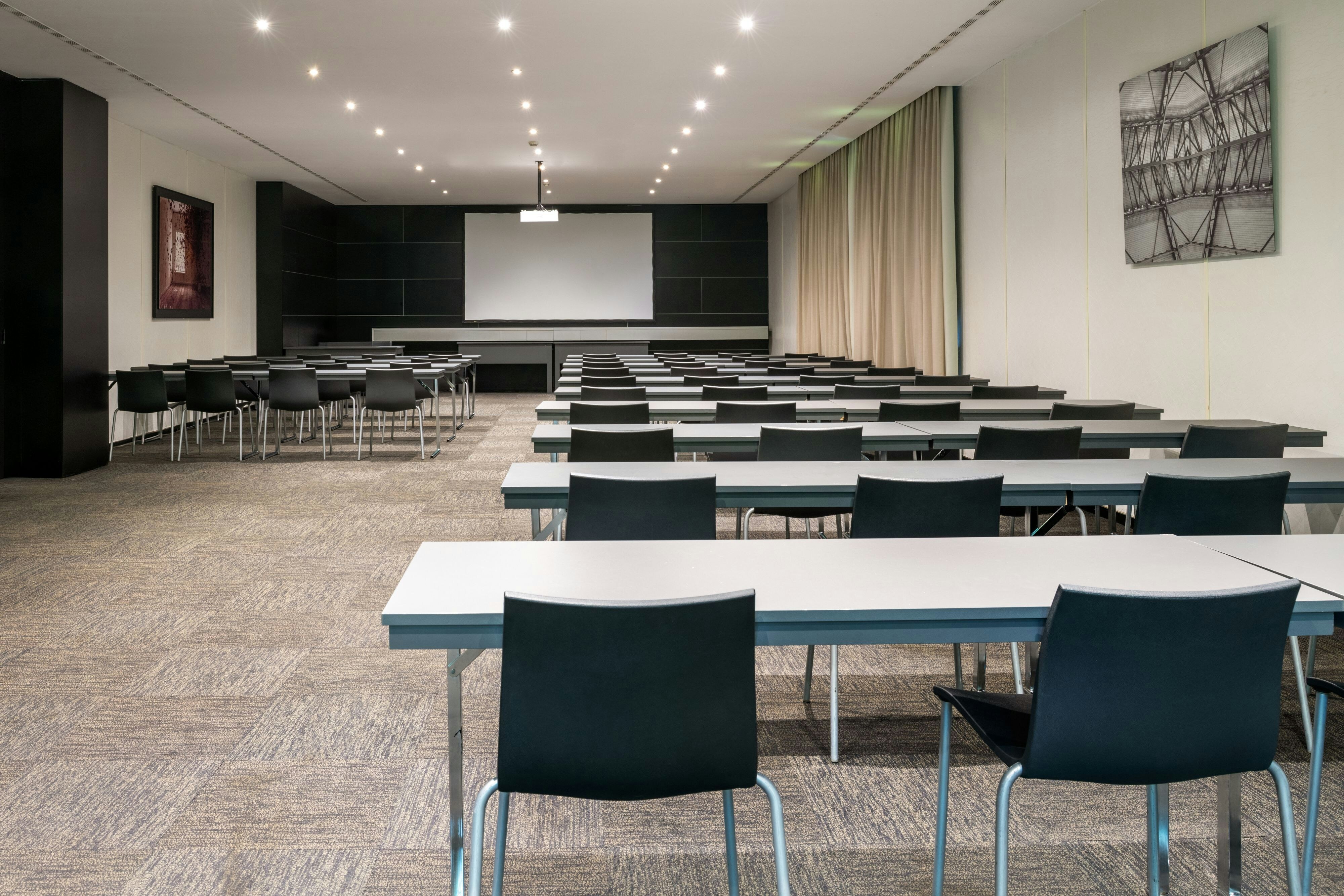 AC Hotel Bologna by Marriott 57/77