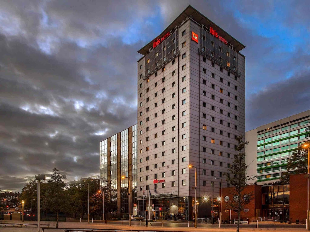 ibis London Wembley 3/66