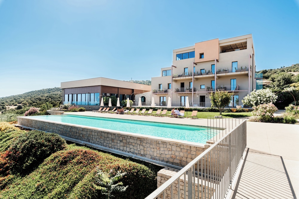 Relais Chiaramonte 60/68