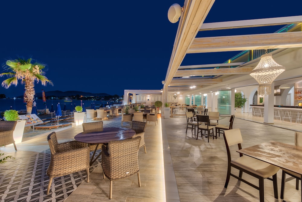 Mandala Seafront Suites 31/38