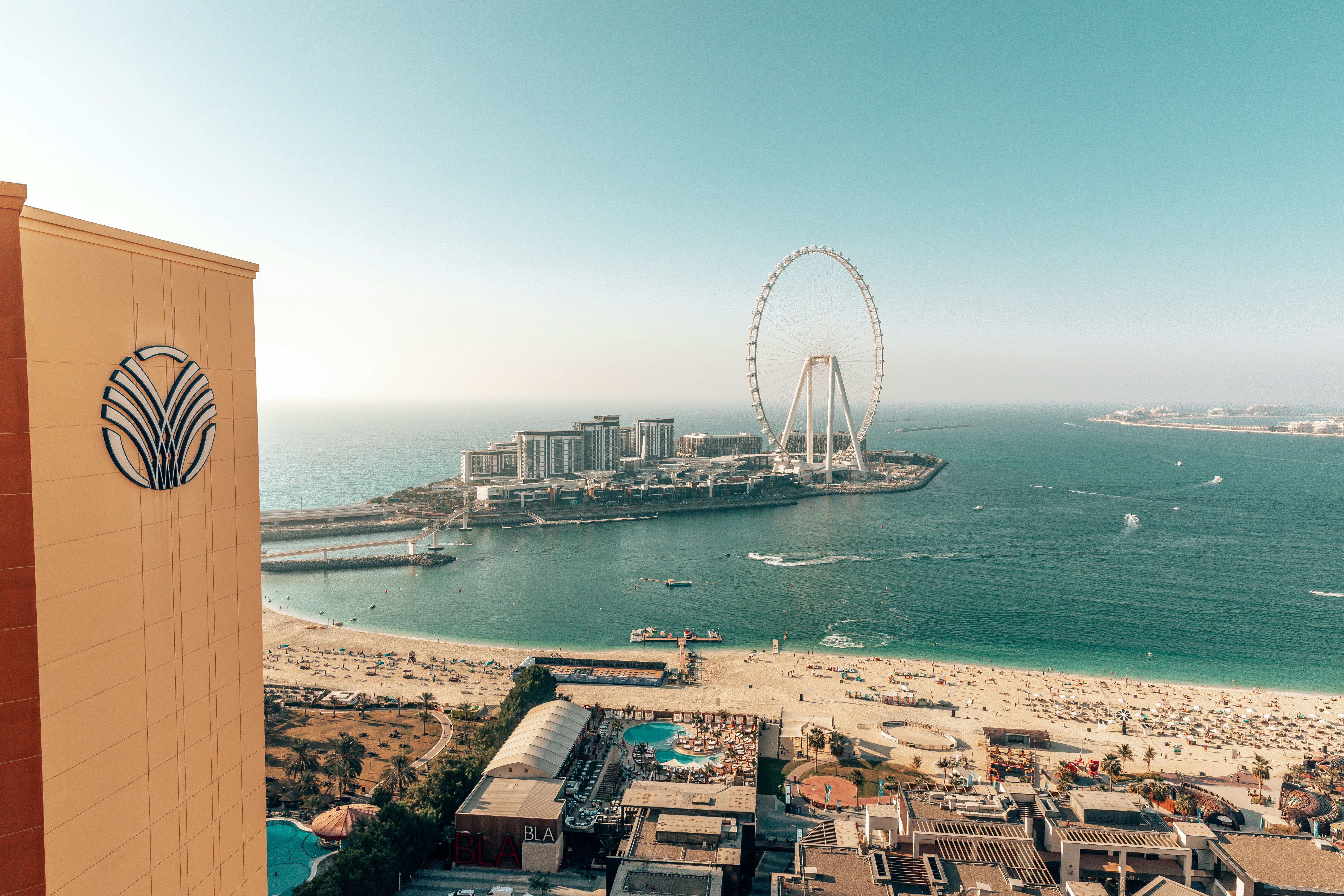 Amwaj Rotana Jumeirah Beach 47/50