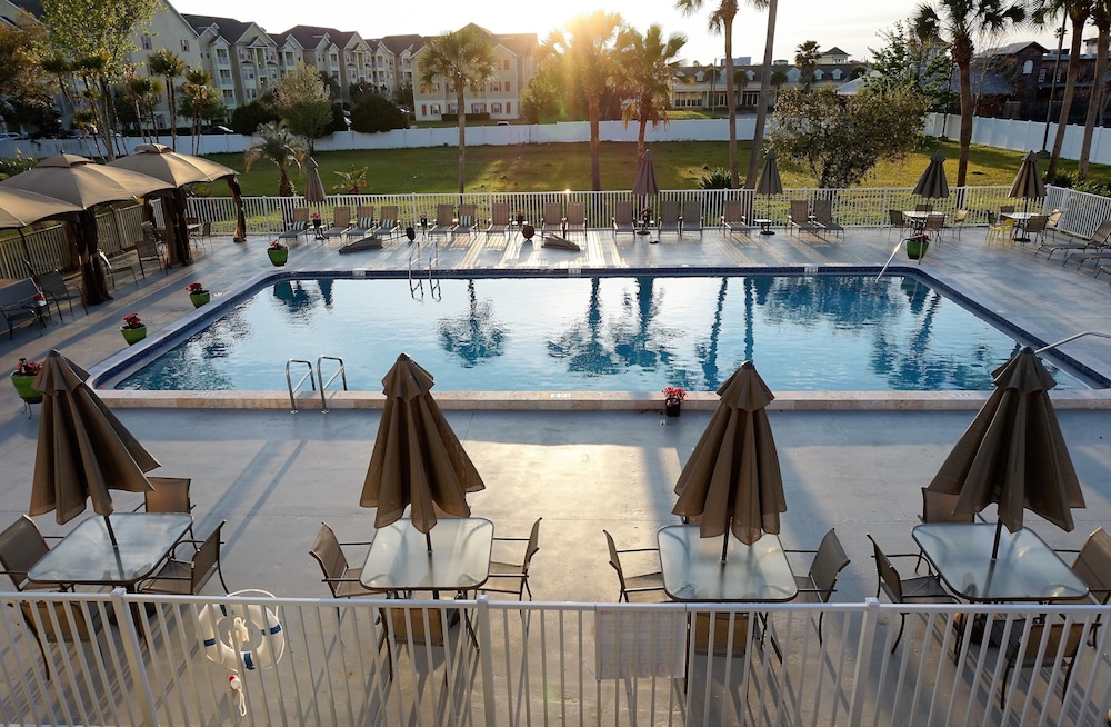 Magic Moment Resort & Kids Club, Dazzler Select by Wyndham 36/60
