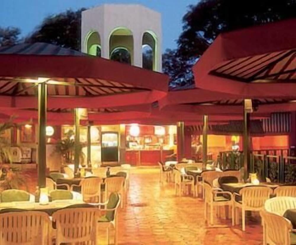 Khoroni Hotel 34/47