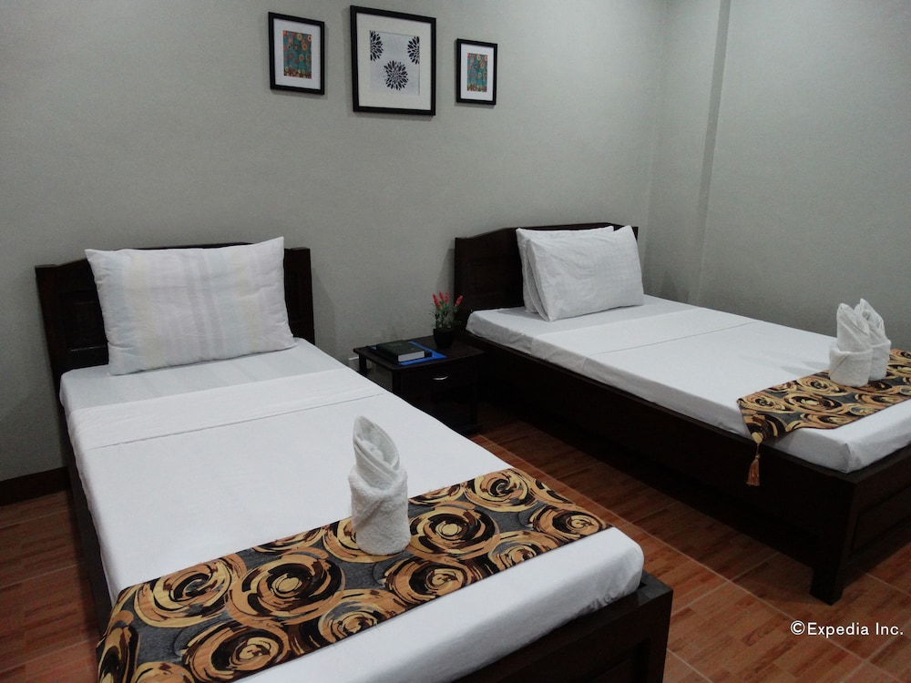 Harbour Gardens Tourist Inn 22/46