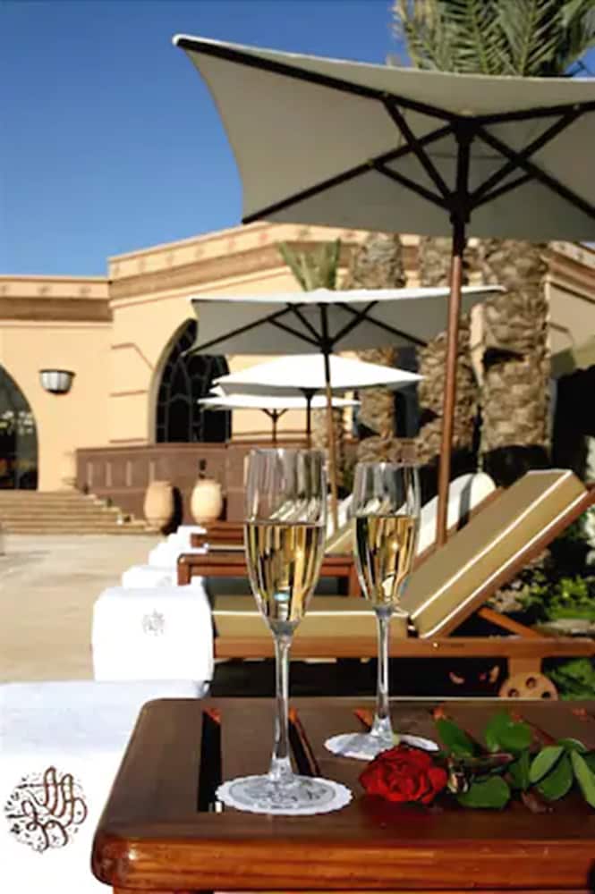 Rose Garden Spa 6/19