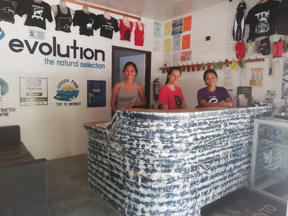 Evolution Dive And Beach Resort 15/46