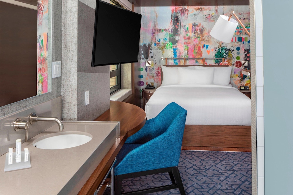 SpringHill Suites New York Manhattan/Times Square South 37/38
