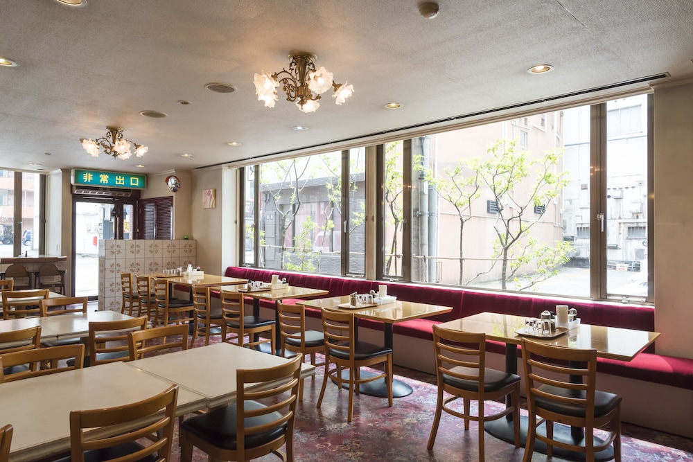 Oka Hotel 48/57