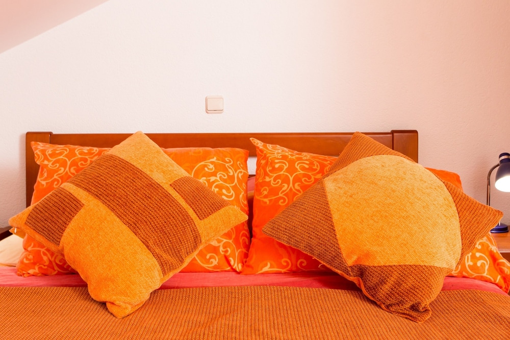 Apartments Ivana 57/63