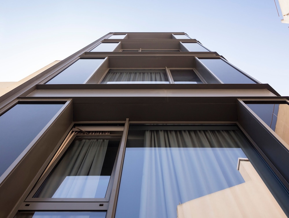 Lisbon Serviced Apartments Parque 1/66