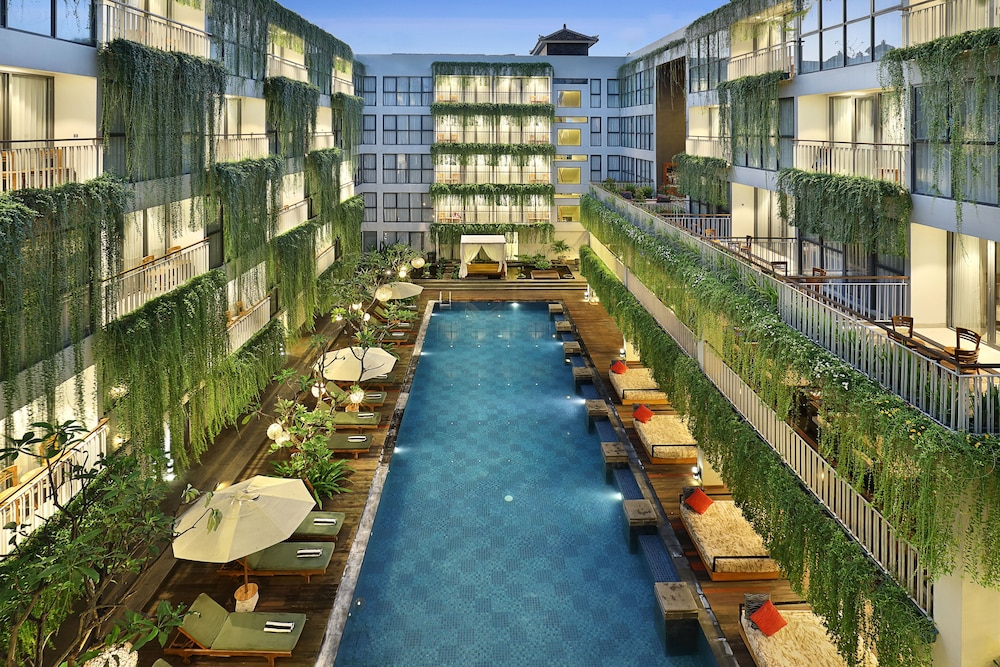 Hotel Neo Kuta Legian 45/50