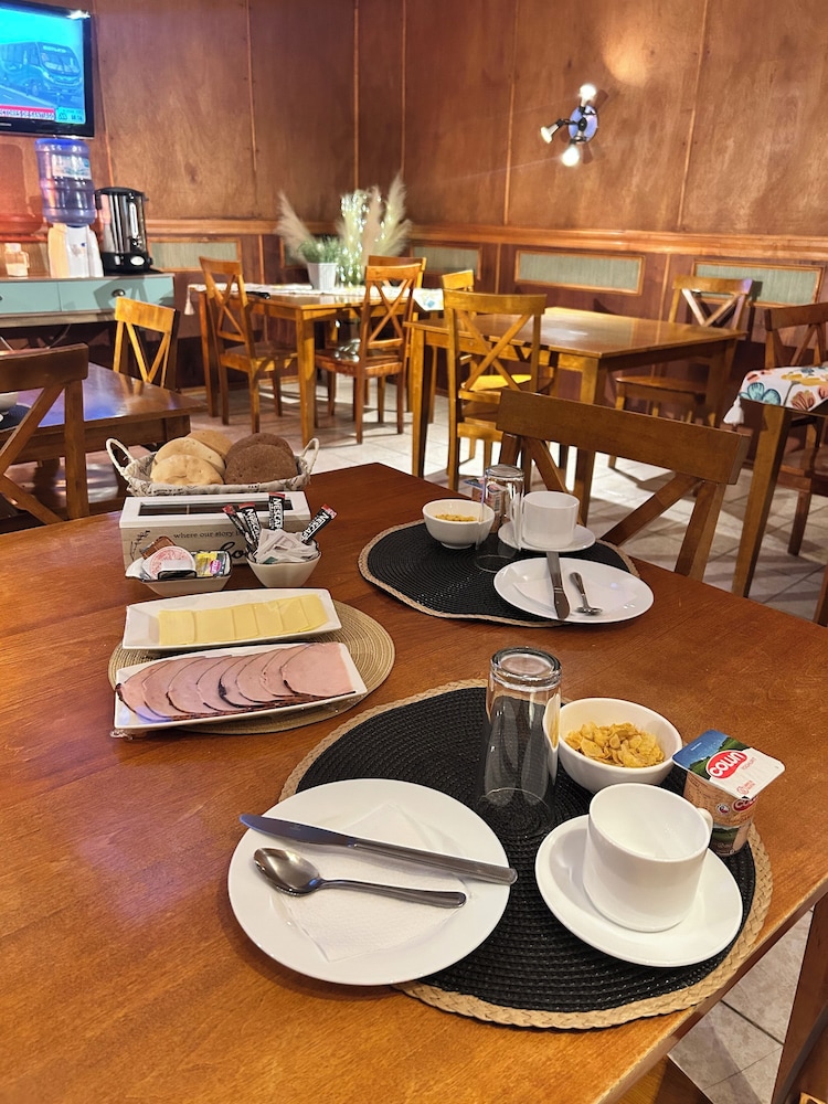 Hostal Don Guillermo 33/49
