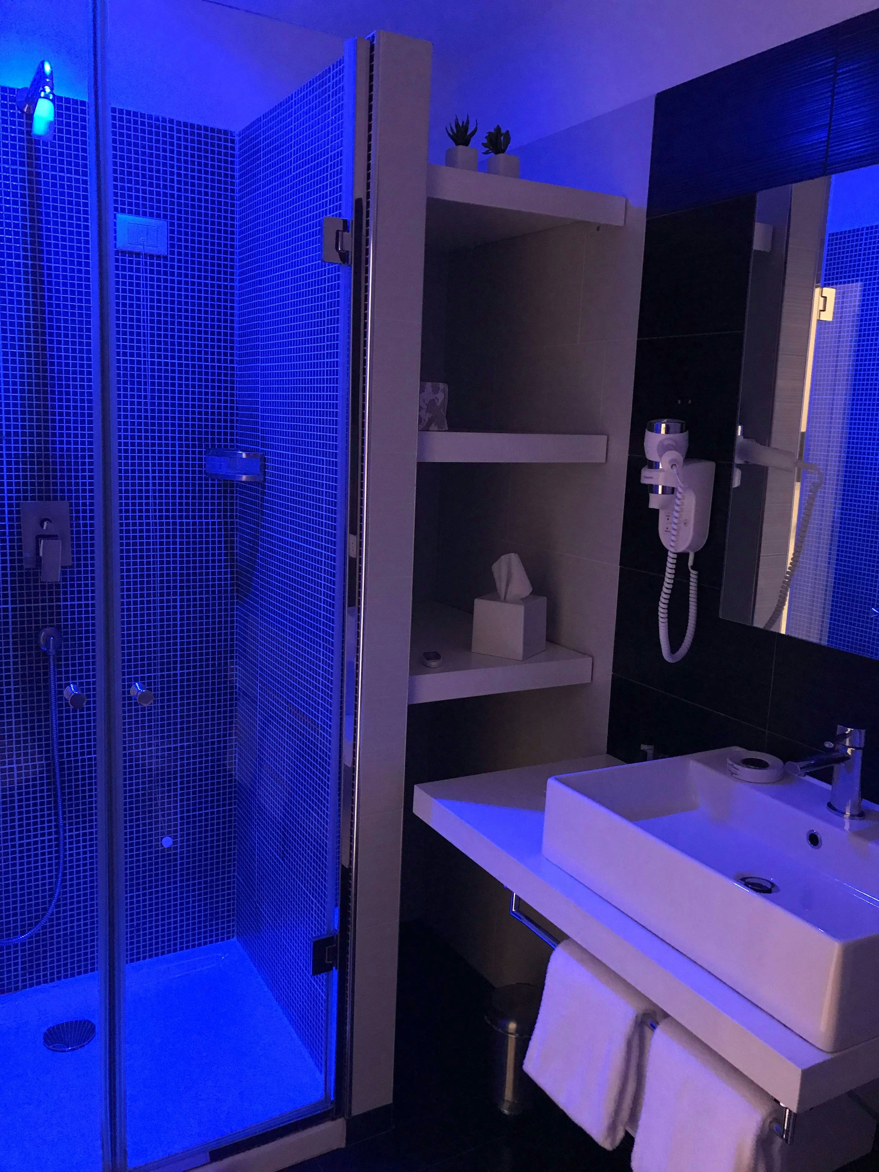Palco Rooms And Suites 30/30