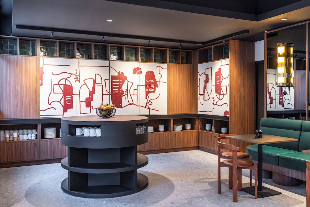 Hotel Le Lumiere 9/16