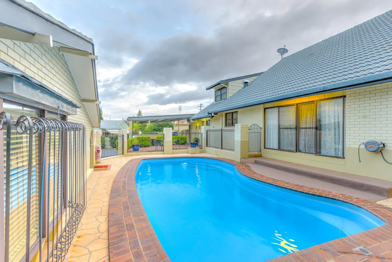 Motel Grande Tamworth 35/37