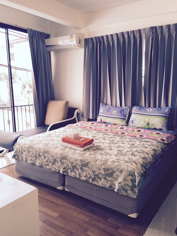 Nine Place Sukhumvit 40 16/38