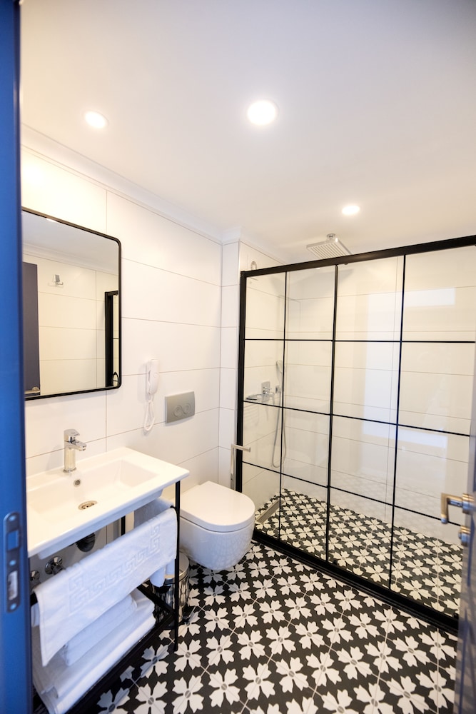 La Farine Hotel 45/49