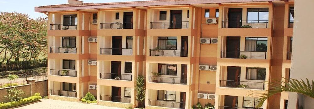 Le Savanna Country Lodge And Hotel 1/11
