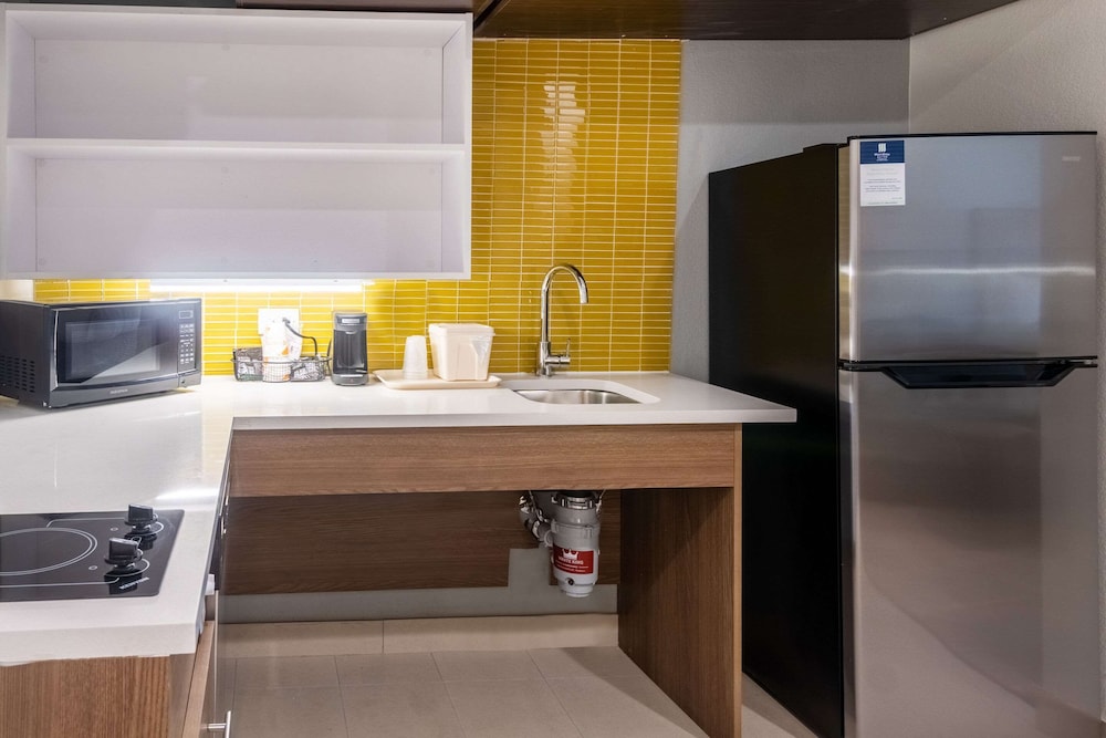 MainStay Suites Dallas Northwest - Irving 65/66