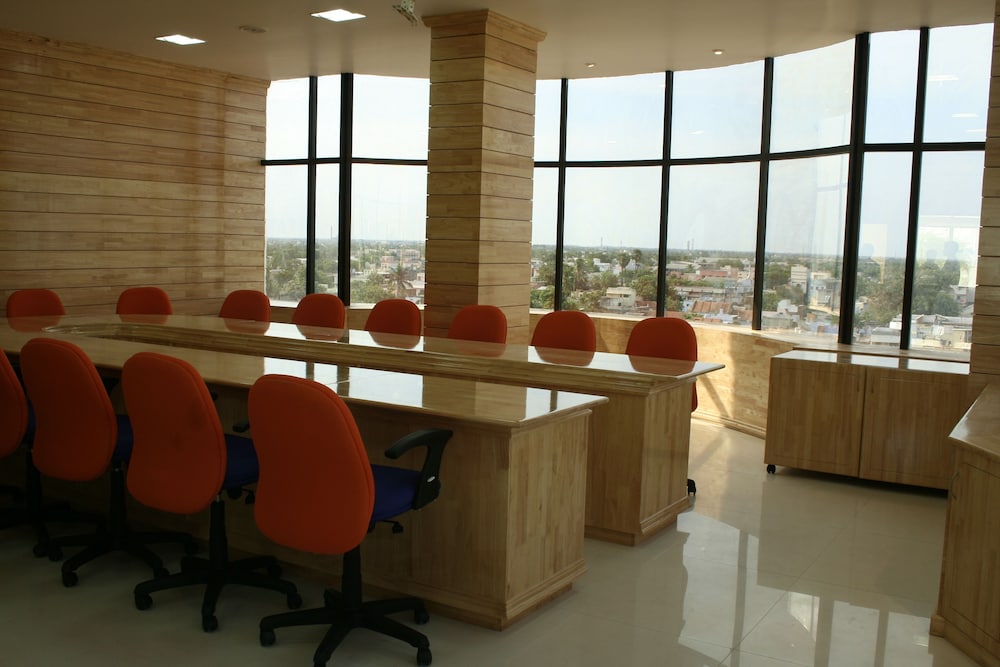Hotel DSF Grand Plaza 24/31