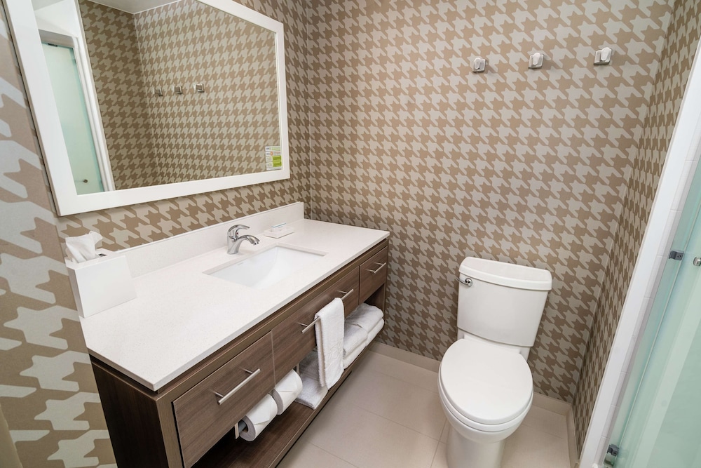 Home2 Suites By Hilton Roseville Sacramento 16/49