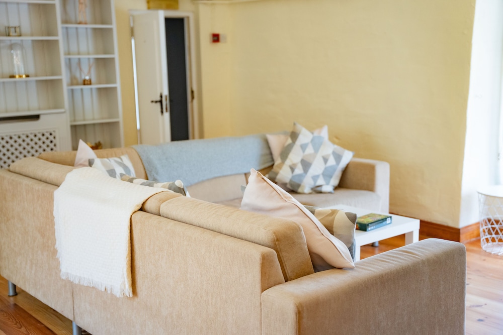 The Briers Country House 16/50