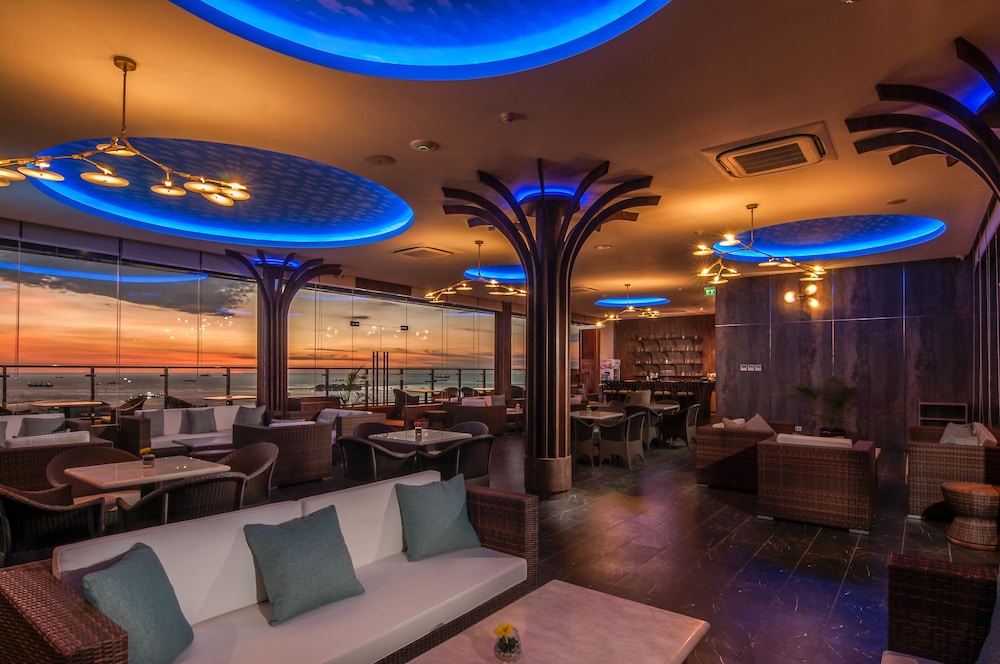 Arthama Hotels Losari Makassar 40/48