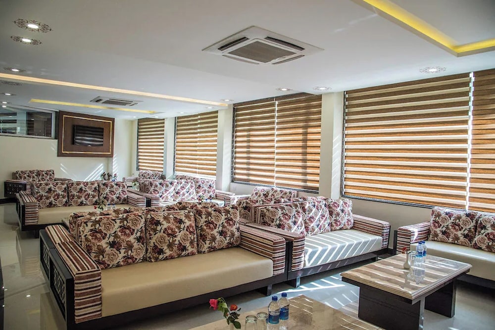 HOTEL LABH GARH PALACE 27/55
