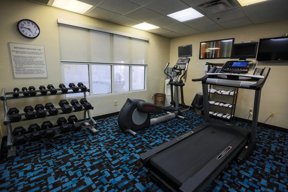 Comfort Inn & Suites Berea, KY 16/40