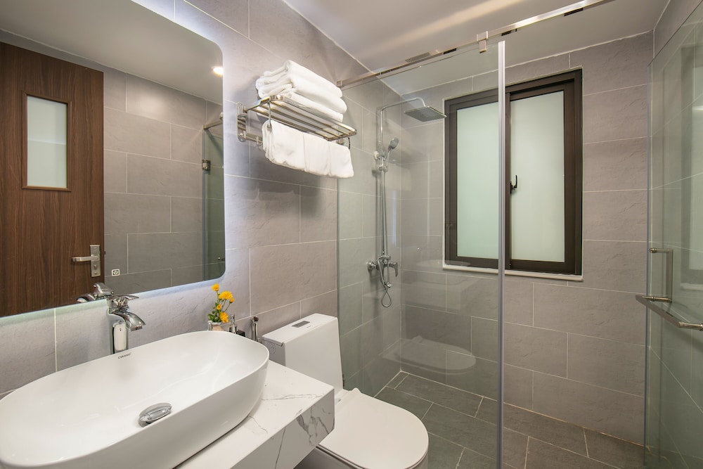 Hanoi Vacanza Premier Hotel 45/45