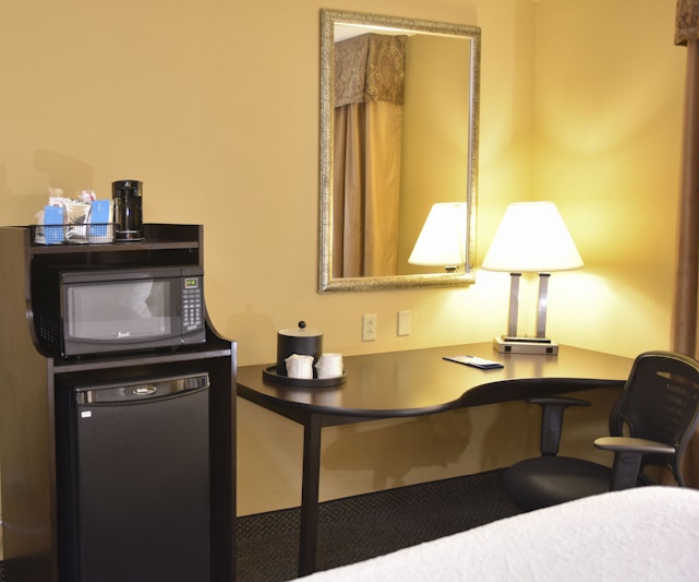 Hampton Inn & Suites Alexandria LA 23/47