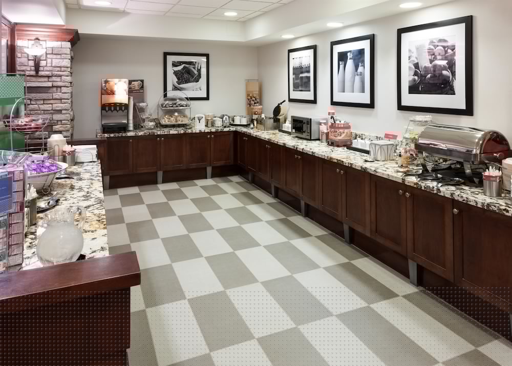 Hampton Inn & Suites Colorado Springs/I-25 South 48/62