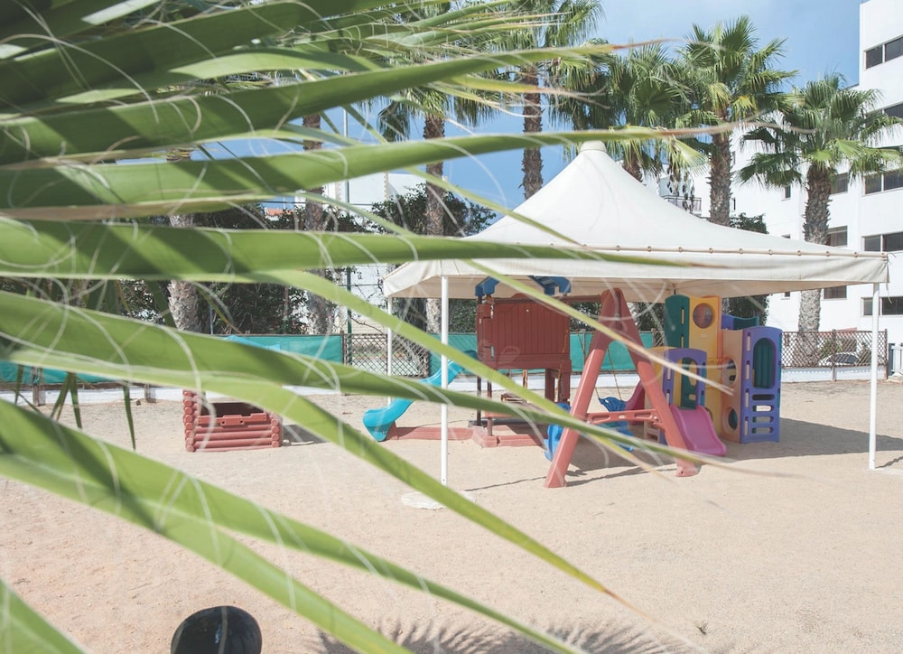 Papantonia Hotel 46/60