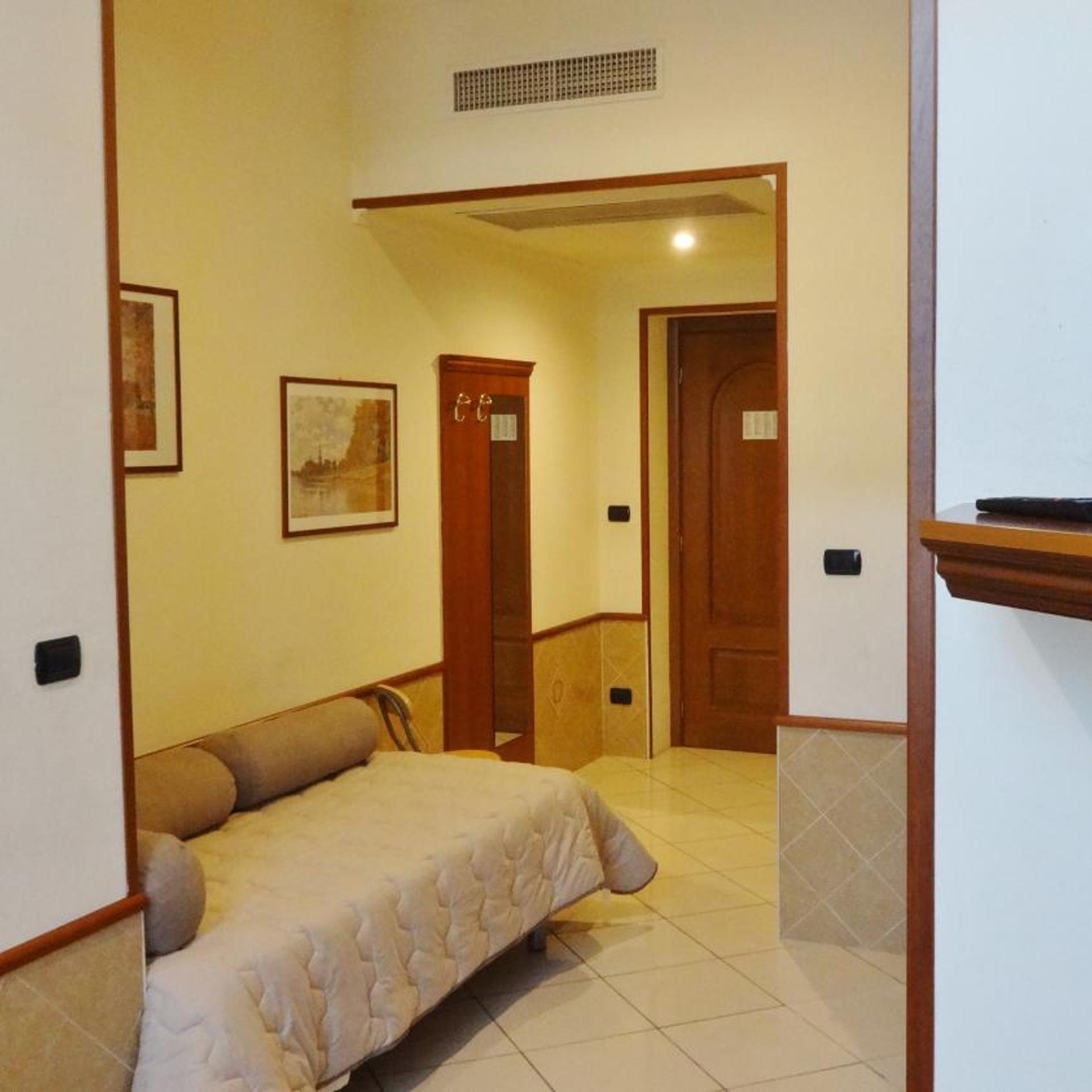 Hotel Astrid 12/50