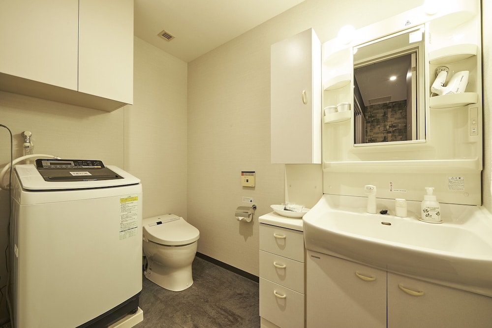 Sotetsu Grand Fresa Tokyo Bay Ariake Ex Hotel Sunroute Ariake 67/74