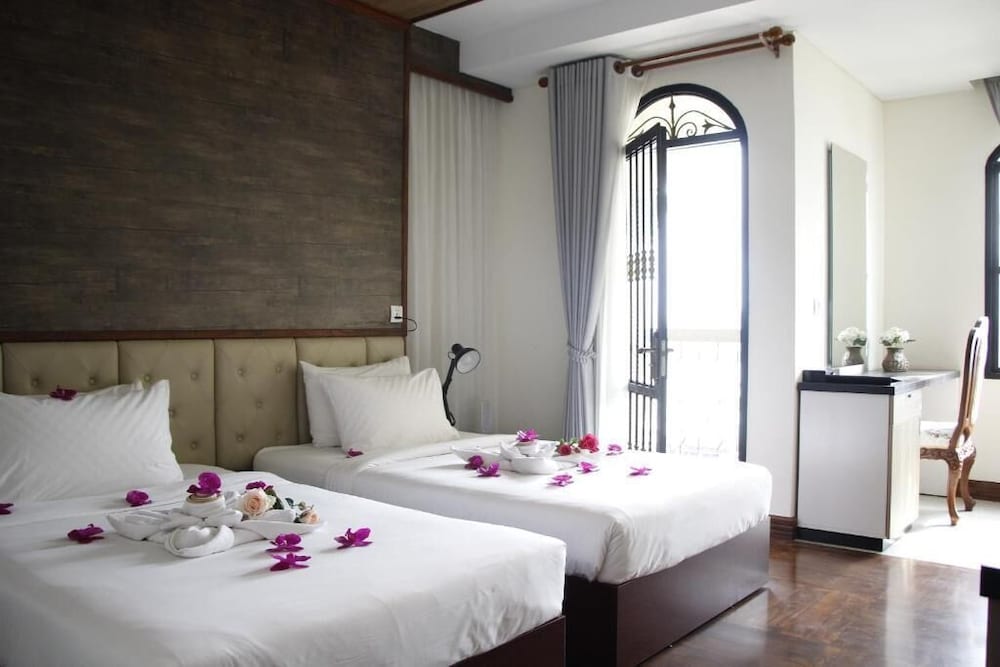 LCS Hotel & Apartment 27/64