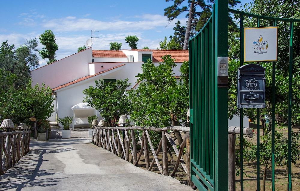 Relais Correale Rooms And Garden 54/57