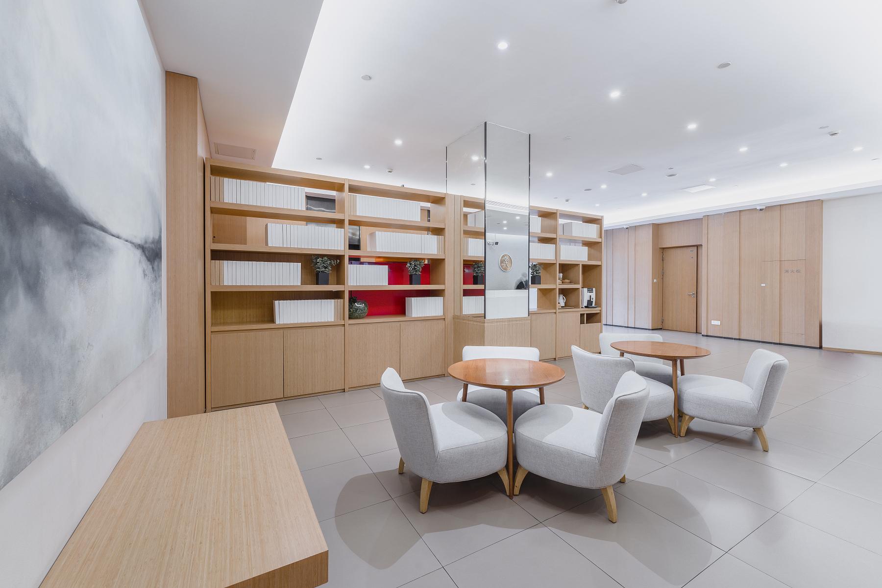 Ji Hotel (Shanghai Zhoupu Wanda Plaza) 32/41