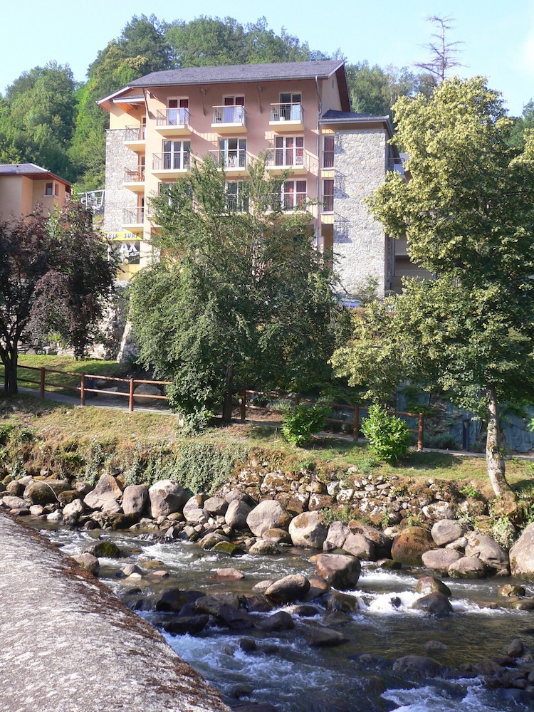 Residence Nemea Les Grands Ax 46/47